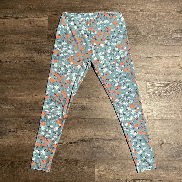⭐️4 for $10⭐️Floral Patterned Leggings. Women's Size Large / XL. Buttery Soft. - Picture 2 of 5
